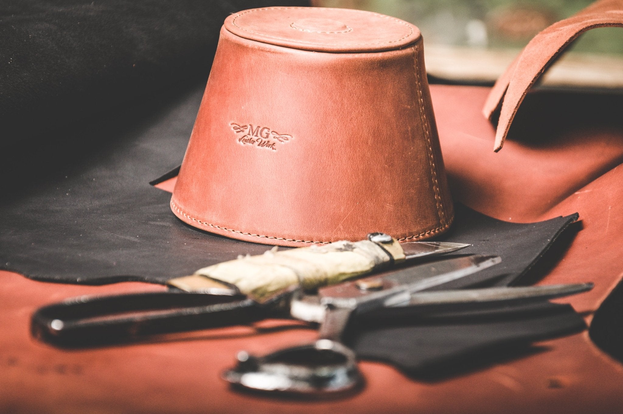 What types of leather do we use? - MGLeatherWork