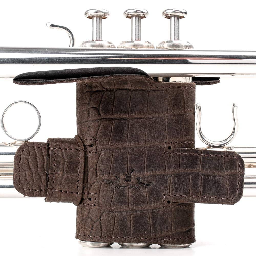 Trumpet Valve Guard XL Reptile Leather Brown — front view on trumpet