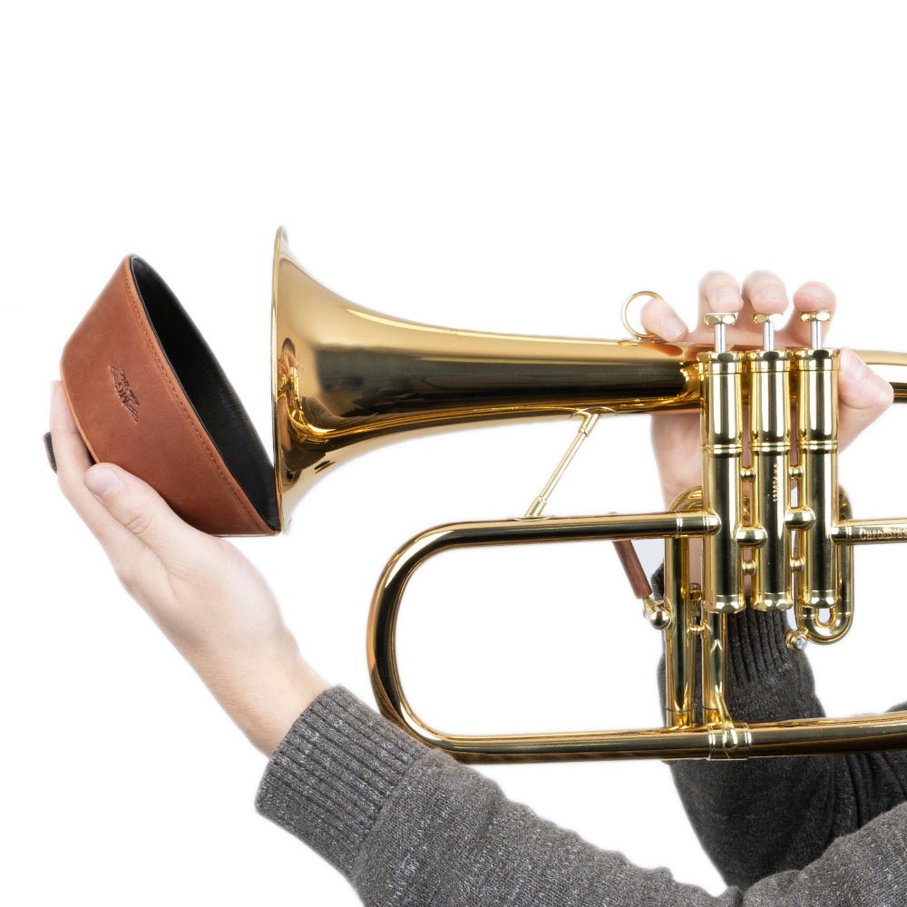 2-in-1 Flugelhorn Set: Leather Gig Bag & Plunger Mute
