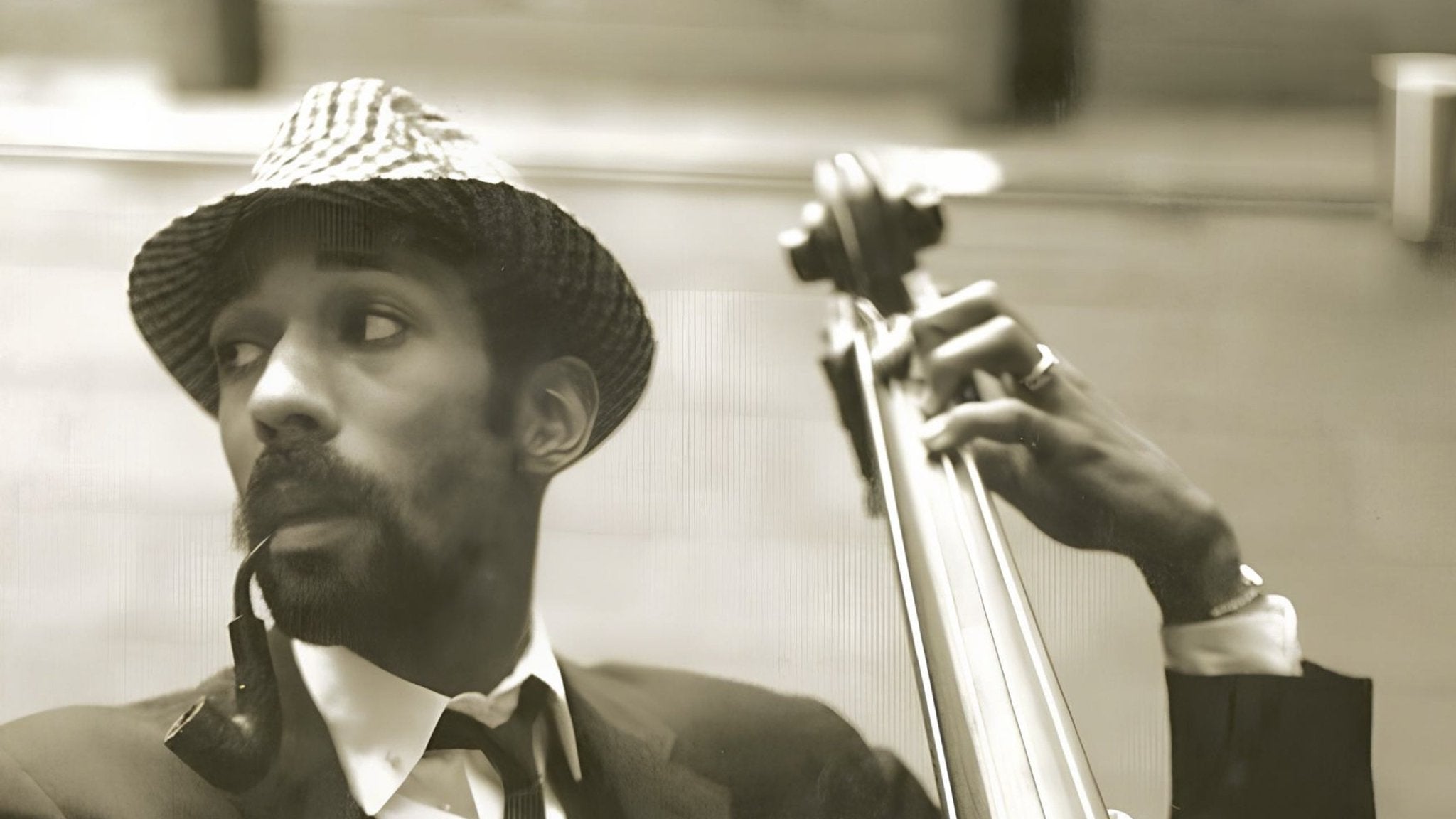 Double bassist Ron Carter: Brief biography, career, legacy. - MGLeatherWork