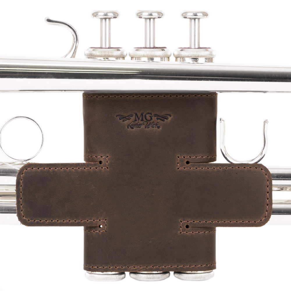 Trumpet Valve Guard L Crazy Horse Leather Brown — front view on trumpet