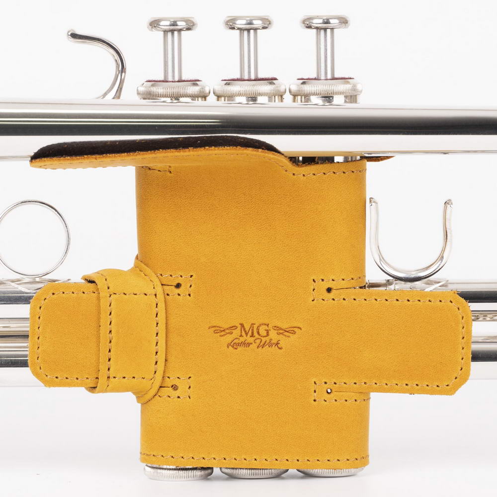 Trumpet Valve Guard XL Crazy Horse Leather